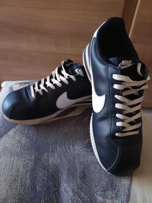 Tênis Nike cortez