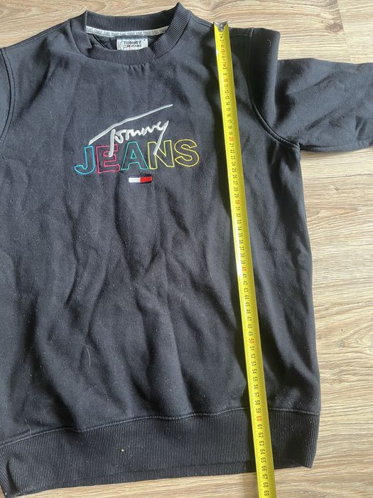 Czarna bluza, marki Tommy Jeans, rozmair M