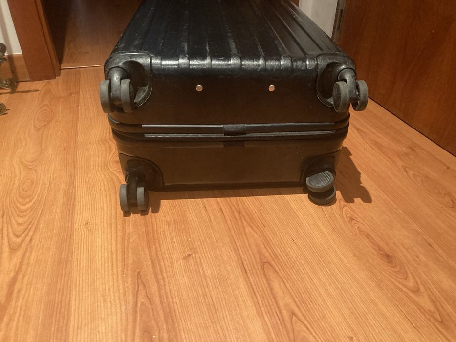 Mala media marca hankel / Necessaire