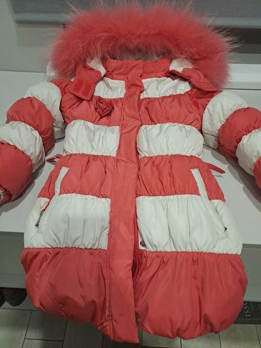 Зимове пальто для дівчинки