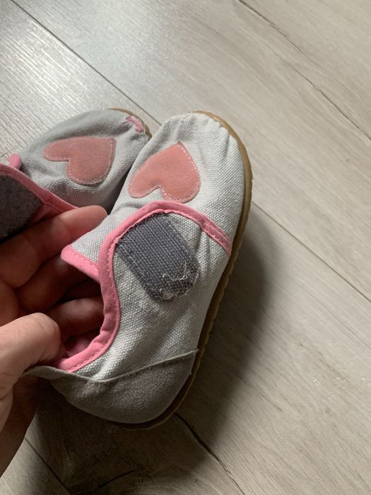 Kapcie papcie Emel 26