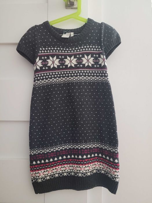 Sweter dla dziewczynki rozmiar 116 cm. Reserved