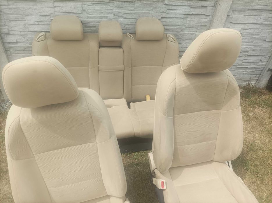 Fotele kanapa boczki Lexus GS lV