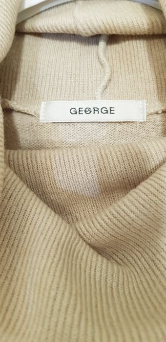 George Marks&Spencer beżowy golf z akrylu