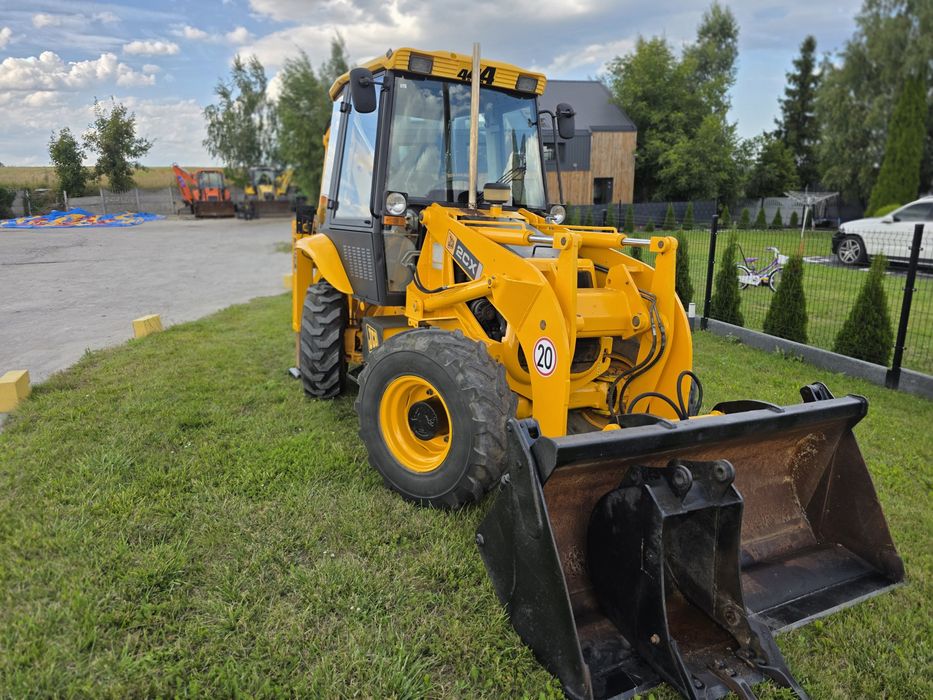 JCB 2CX Widły Szczęka 2Łyżki Nowe Opony 4x4 Brutto