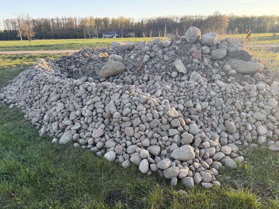 Kamień polny – ok. 50 ton – różne rozmiary