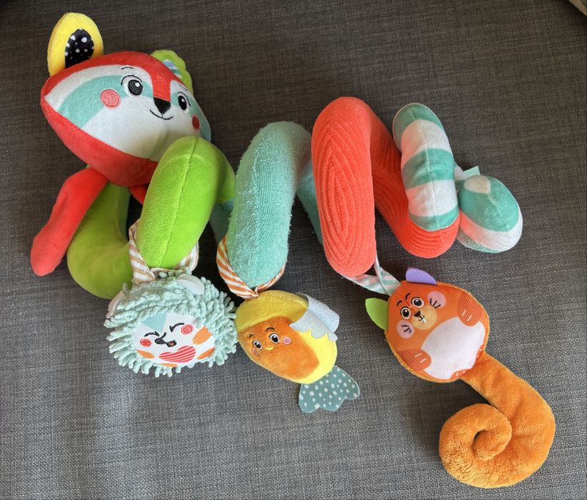 Brinquedo espiral para carrinho ou ovo