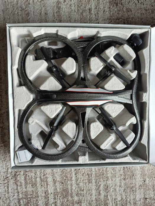 Dron,  AR Drone 2,0