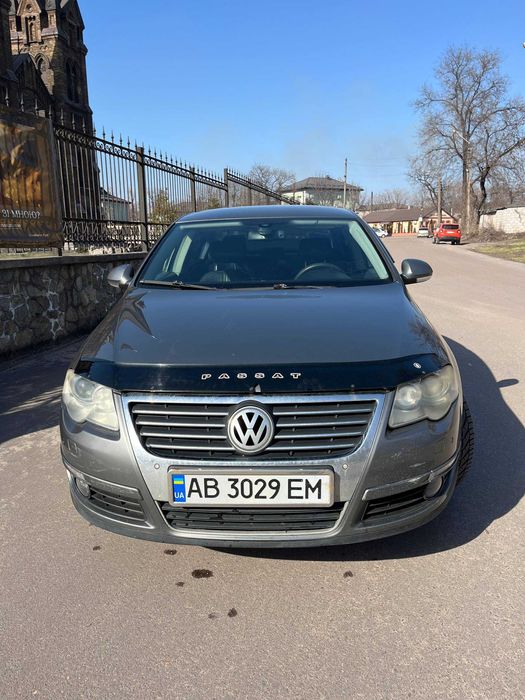 Volkswagen Passat B6 2006 2.0 FSI MT