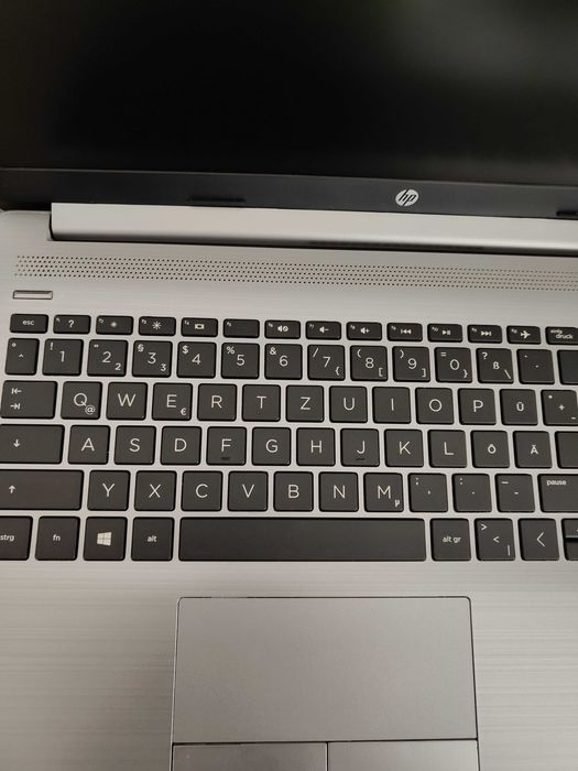 Laptop HP 255 G7