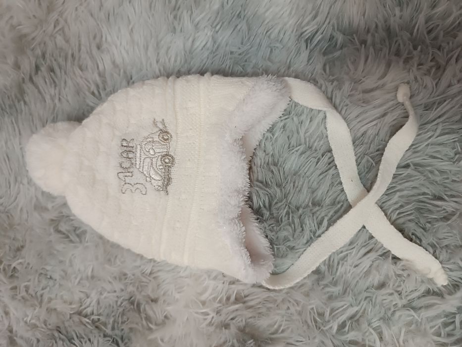 Зимова шапка для найменших