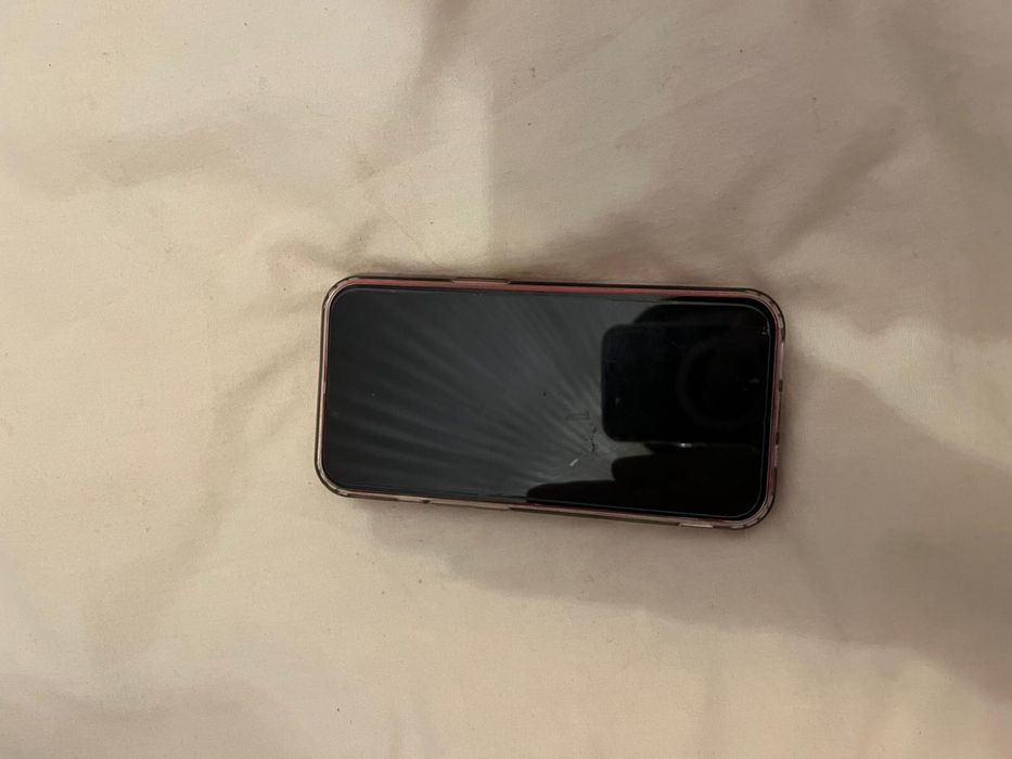 Sprzedam apple 13 128g