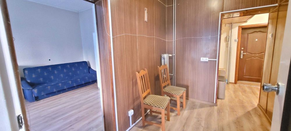 Przestronne  ul.KOMINKA, kamienica