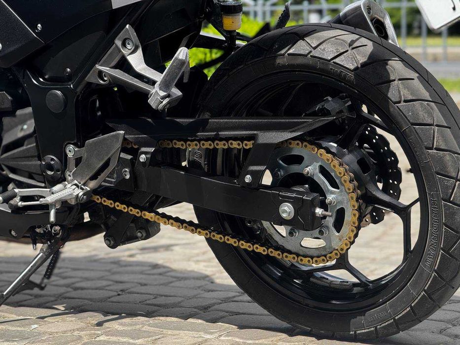 Мотоцикл Kawasaki z250 2013