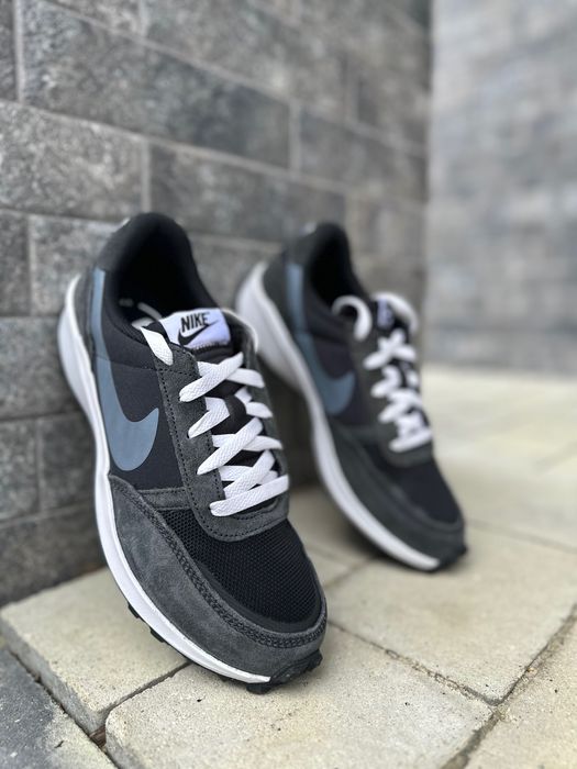 Чоловічі оригінальні кросівки Nike Waffle FJ4195 001