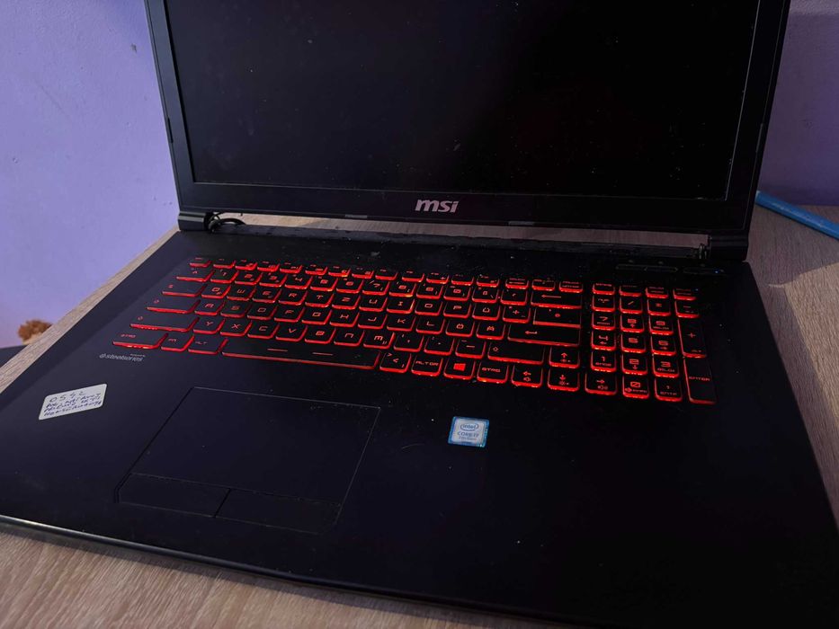 MSI GL72M-7REX - Uszkodzony, używalny + zasilacz