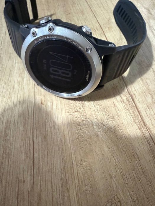 Продам Garmin Fenix 3HR