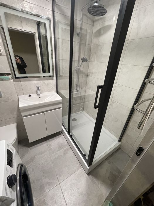 Укладання плитки — ванна, кухня, підлога, стіни. Досвід + гарантія.