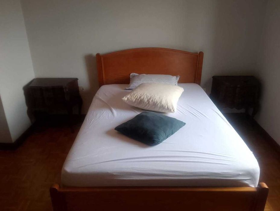 Alugo quarto grande Gondomar