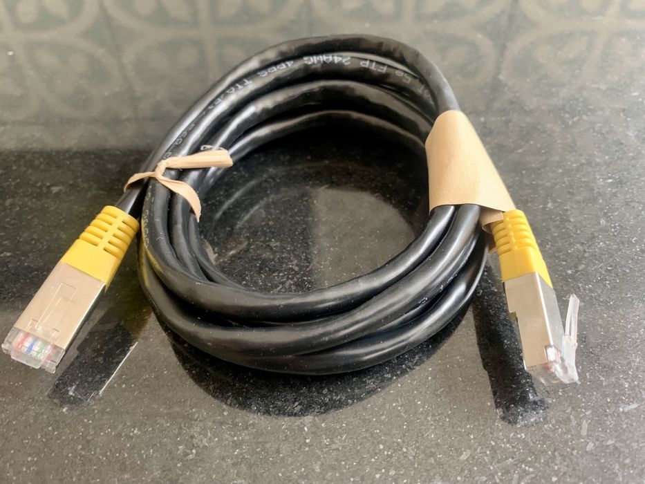 Cabo de rede / ligacao a perifenricos