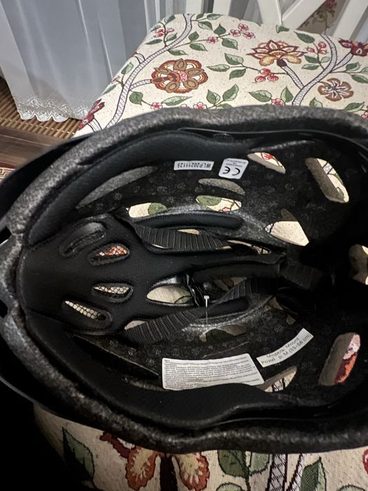 Продам шлем для велосипеда