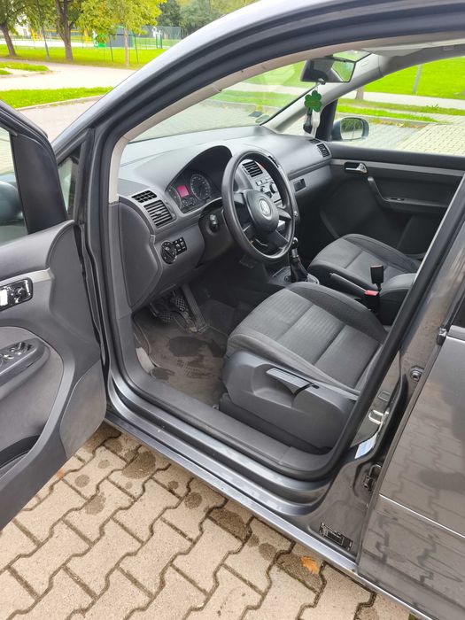 VW Touran 2.0 tdi