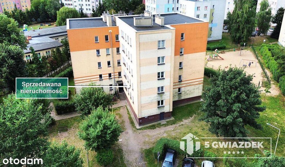 Kawalerka na parterze w centrum miasta.