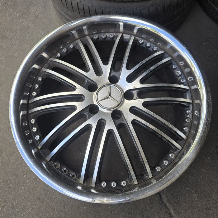 Диск в наявності 1шт. Mercedes XIX R20 5x112 8.5J et33 ЦО: 66.6