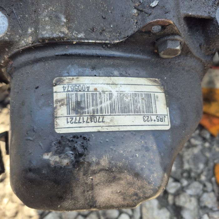 КПП коробка передач JR5123 7701717721 Renault Laguna II 2.0 16 F4R 1.8