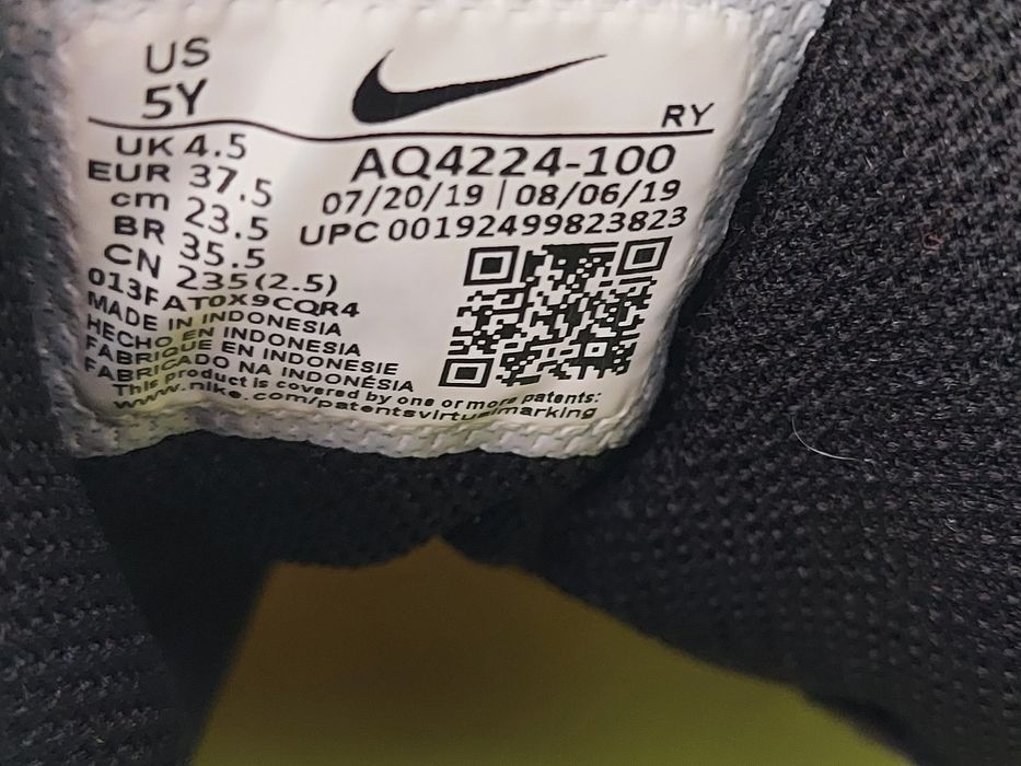Nike ténis branco-preto
