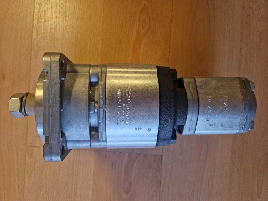 pompa hydrauliczna bosch nr pompy 0.151.722.2453