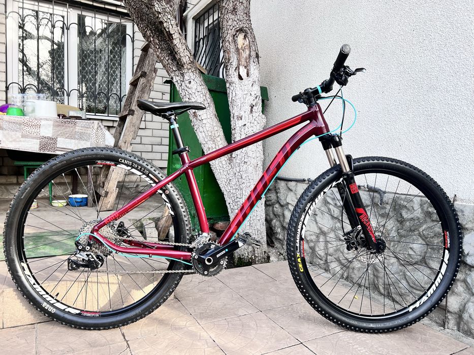 ScottTrekSpecializedCube РАСПРОДАЖА GHOST KATO 7/М/на29к/RockShox Air/Deore Slx