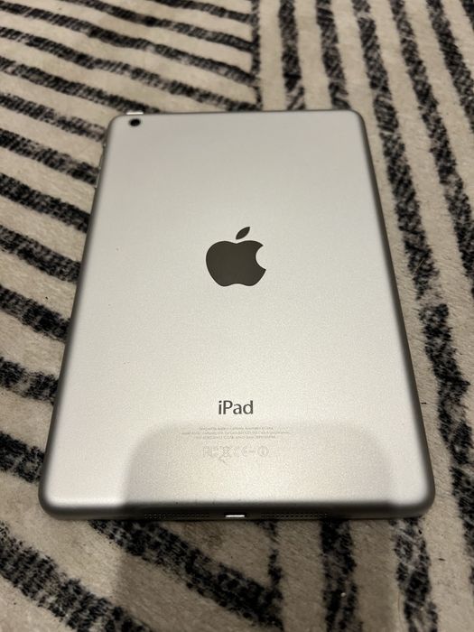 Apple Ipad mini 1 gen model A1432