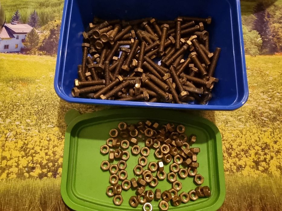 Śruby mosiężne M6x30 plus nakrętki M6