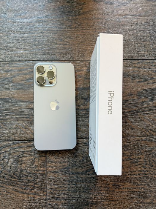 iPhone 15 Pro  Max 256 GB tytan naturalny