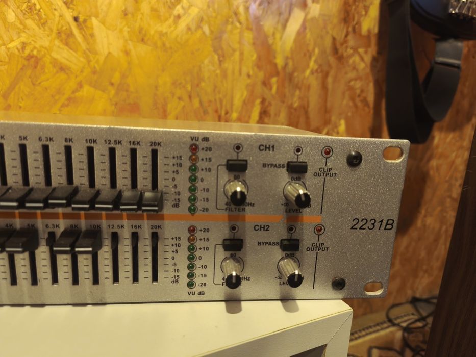 Graphic Equalizer64284673331970122