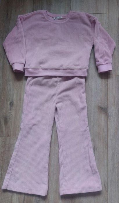 Дитячий весняний костюм під вільвет