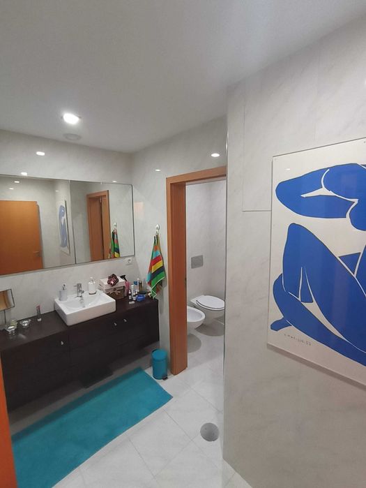 T2 - Rua Amigos do Porto - Monte dos Burgos