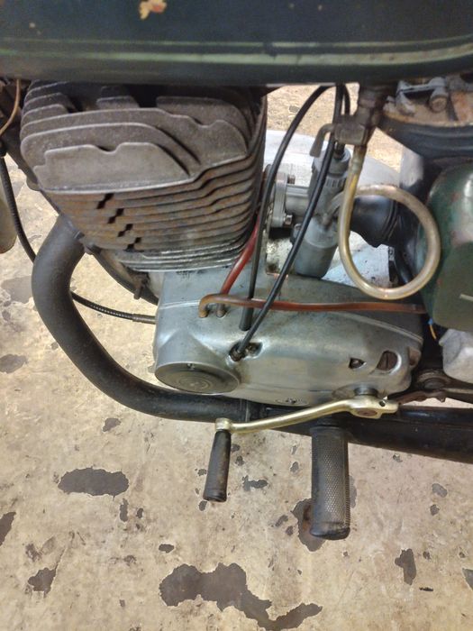 Mota marca Java CZ 477 171 cm3