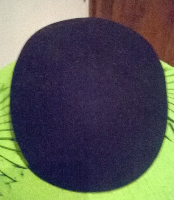 kaszkiet/beret 57 cm