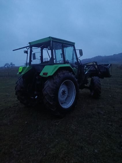 Ciągnik Deutz Fahr 3.90 Tur Łyżko-krokodyl