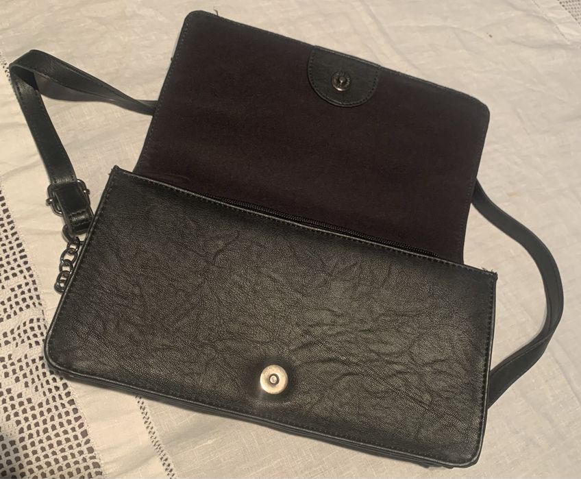 Nunca  usada.Pochete de cerimonia,