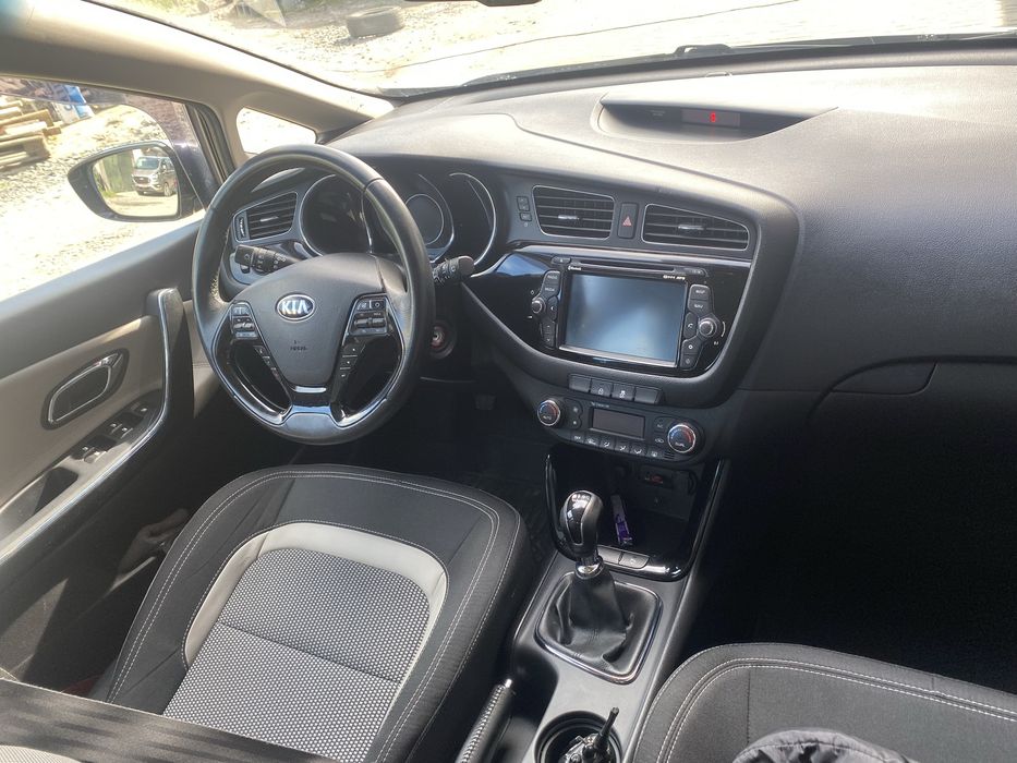 KIA CEED  2015р.