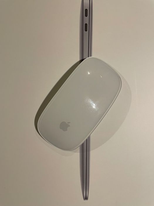 Apple MacBook Air 2020 Intel i5 8GB RAM Dysk 256GB + Apple Magic Mouse (Warszawa/Osięciny)