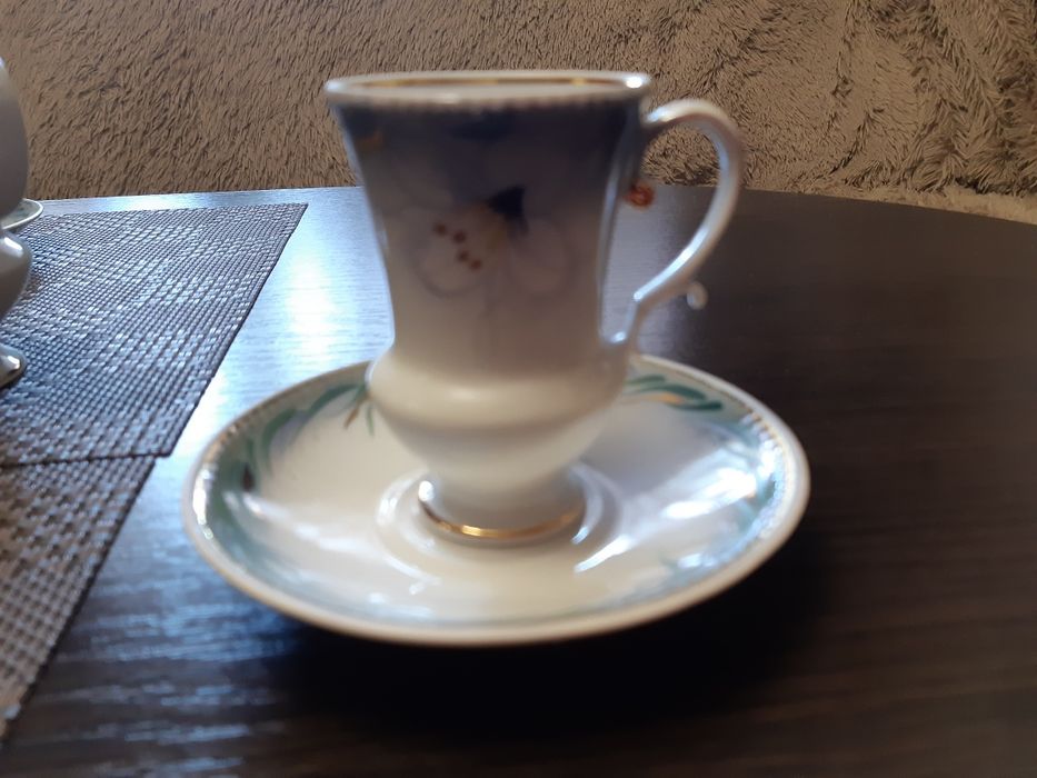 Продам вінтажний порцеляновий кавовий сервіз