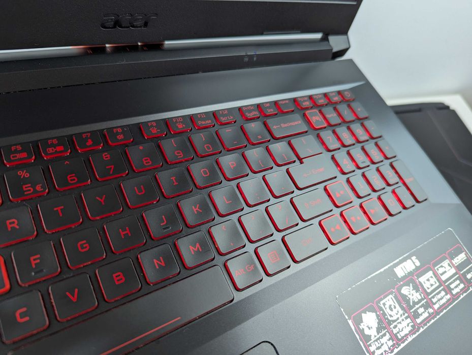 LAPTOP GAMINGOWY Acer Nitro RTX 3050 Intel i5-11400H 144 hz