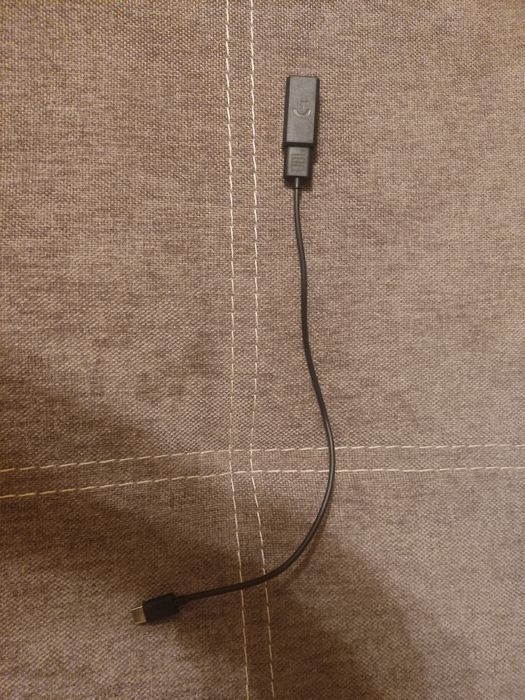 Adapter Logitech z USB-A na micro USB-B + 30 cm kabel JBL USB-A USB-C