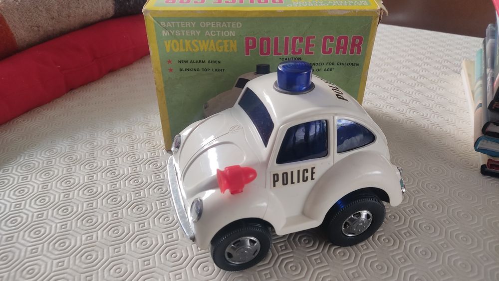 Daiya Brinquedo vintage Volkswagen Beatle carro polícia