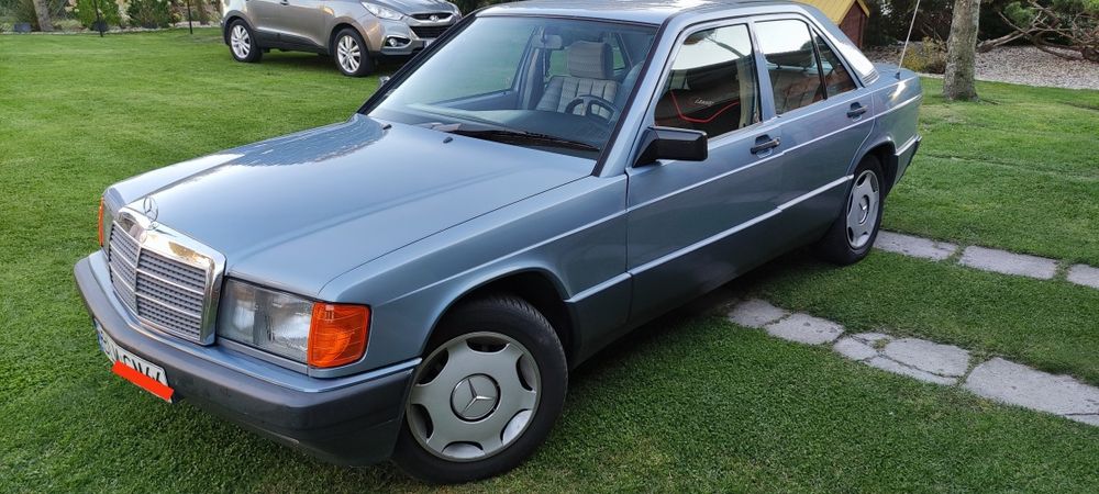 Mercedes-Benz Seria 200