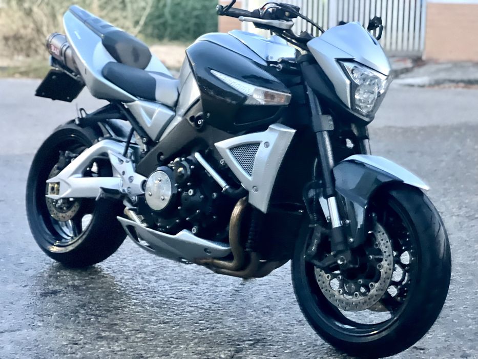 Suzuki B-King 1300
